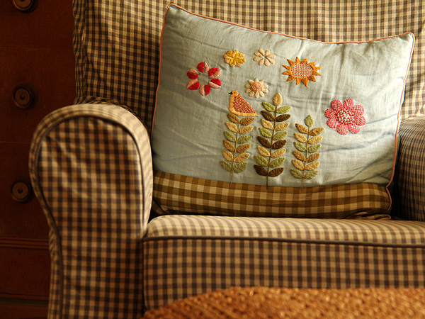 DahliaFieldPillow1 DahliaFieldPillow1