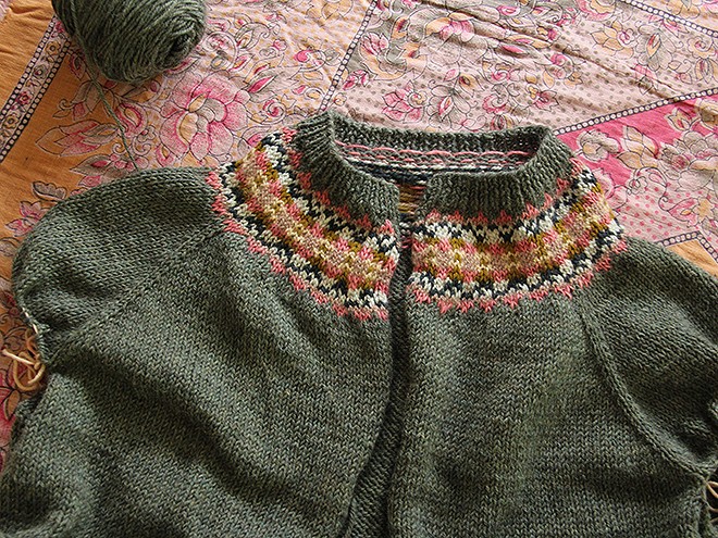 16Sweater1 16Sweater1